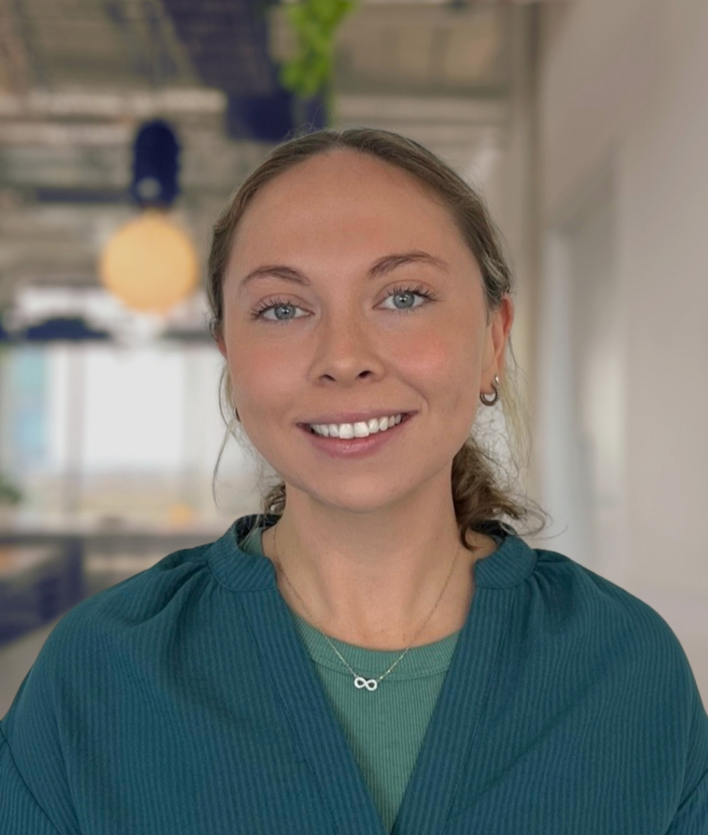 Staff headshots (24)